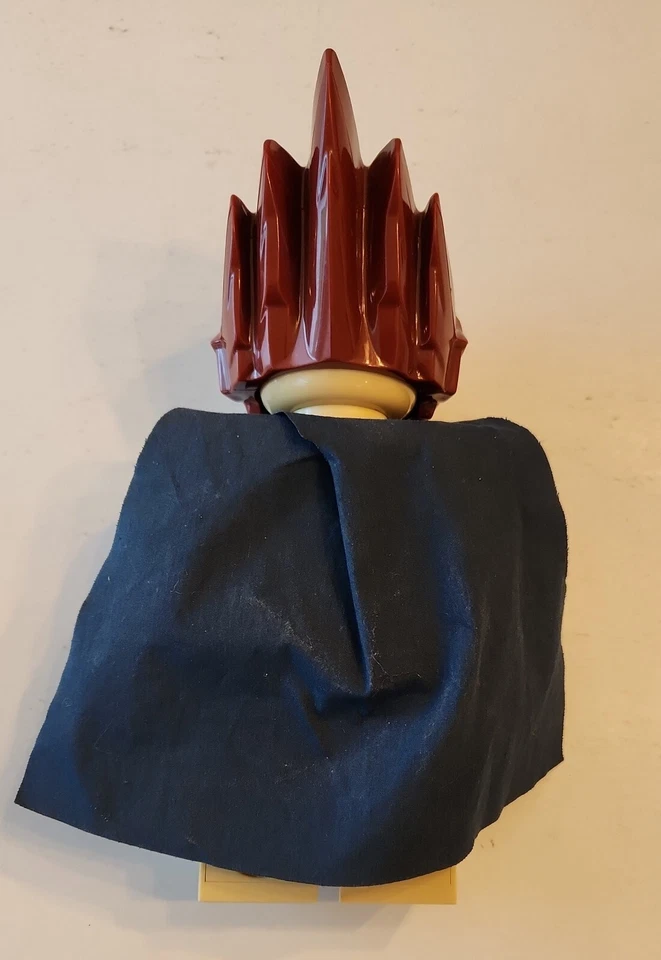 LEGO Kids Legends of Chima Laval 10" Tall Minifigure Alarm Clock Working  - Image 3 of 4