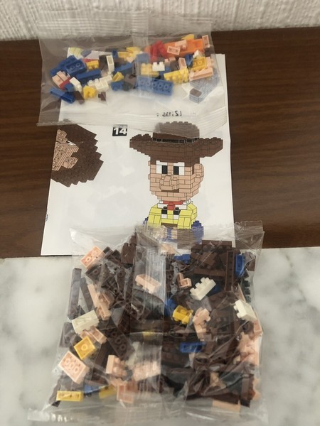 Figura Lego Woody Toy Story Disney