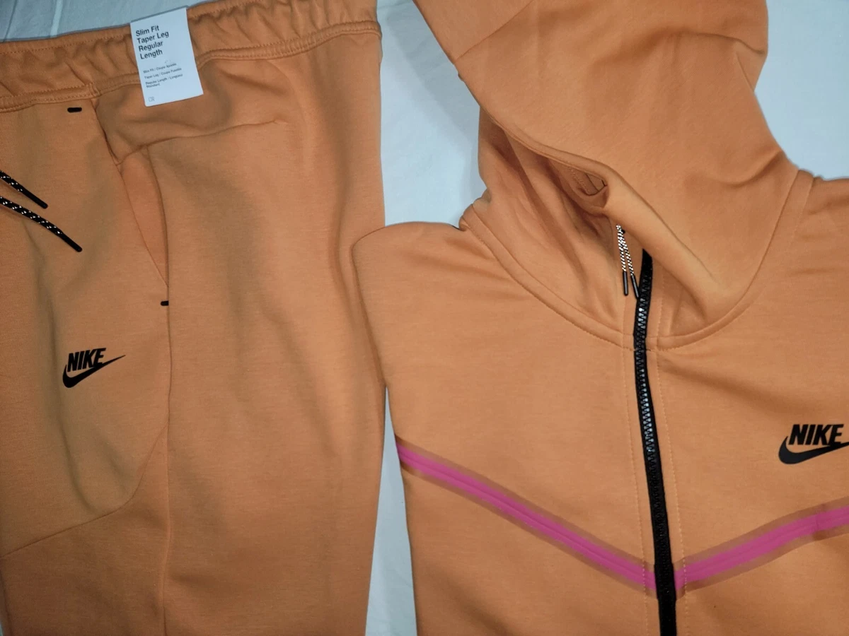 Peach top nike tracksuit