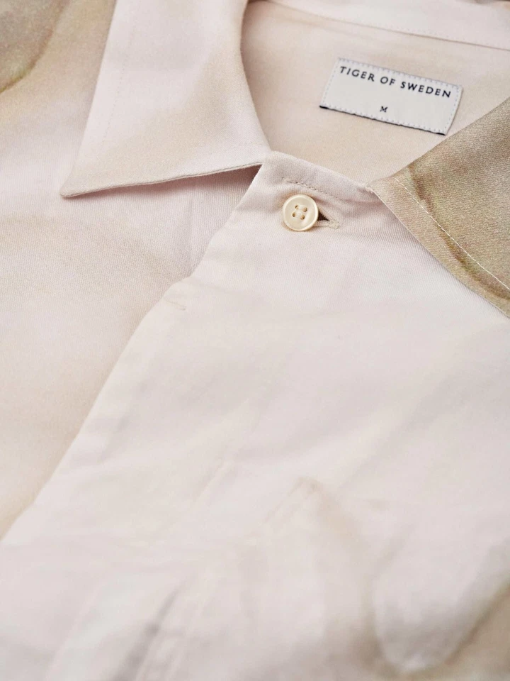 Camisa Tiger of Sweden Para Hombre Talla M Farson Calce Grande Diseñador Informal - Beige Foto 4 de 4