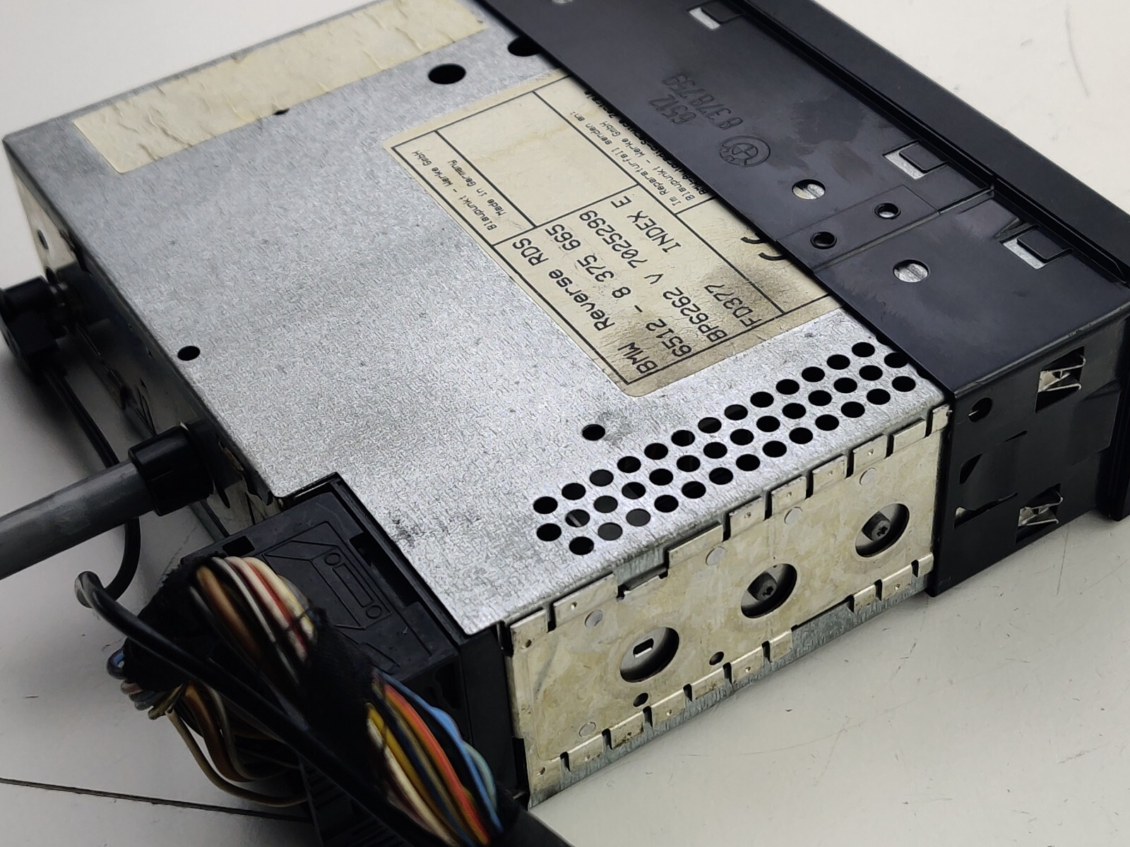 BMW E30 E34 E36 Autoradio Radio BMW Reverse RDS 8375665 ohne CODE 