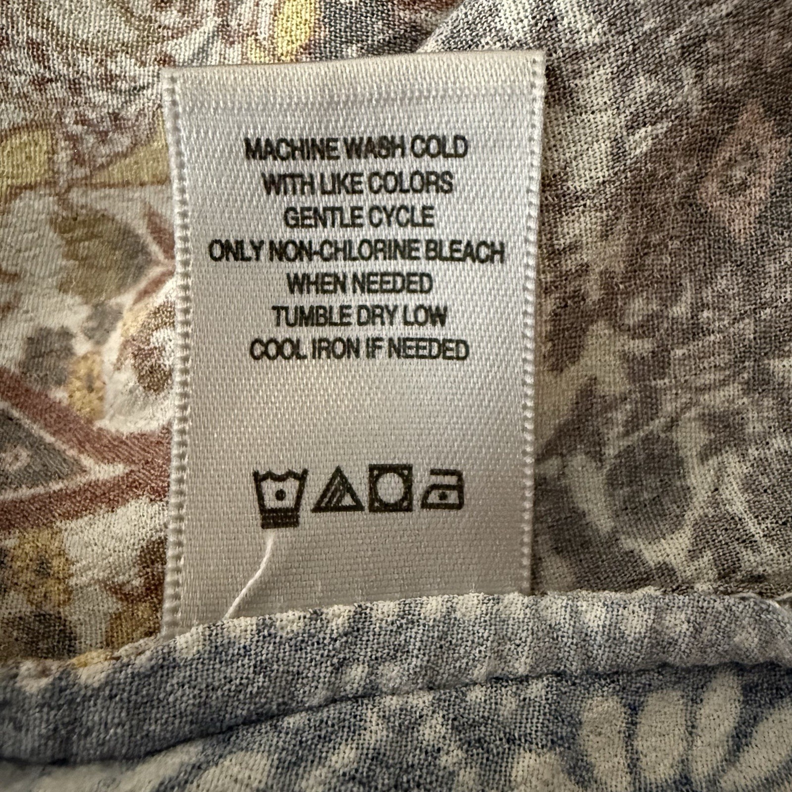 JOHN MARK XL Patchwork Floral Boho Button Up Shir… - image 7