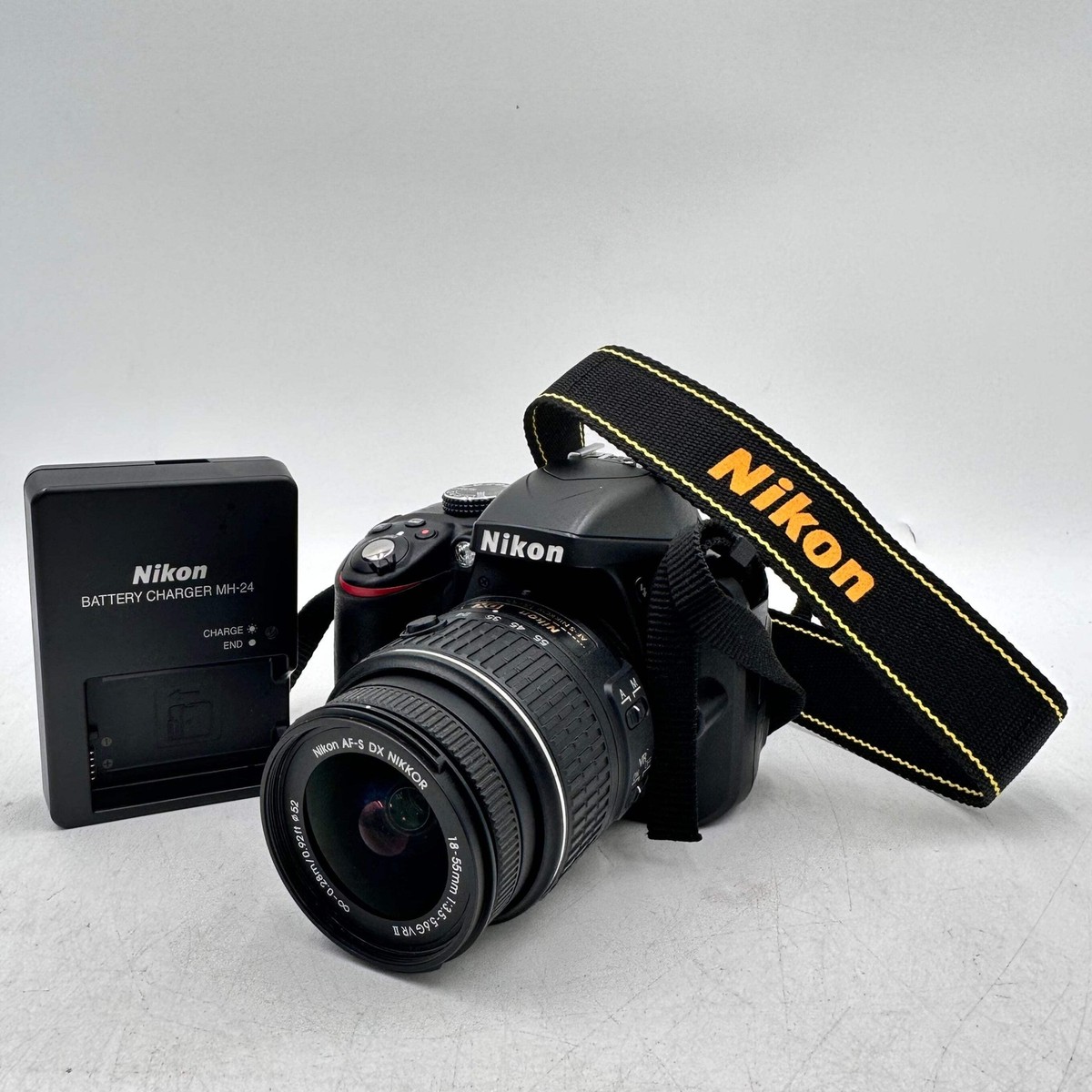 Nikon D3300 24.2MP DSLR Camera 33296SC + AF-S Nikkor 18-55mm