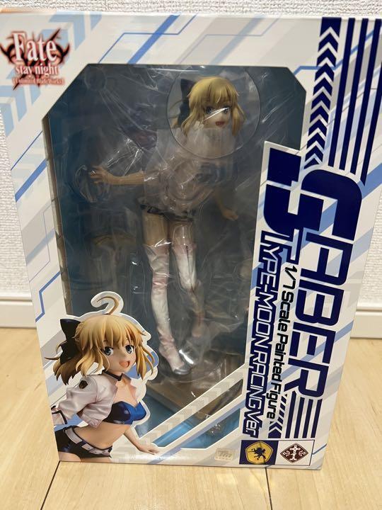 Saber TYPE-MOON RACING Ver. 1/7 PVC Figure Fate/stay night