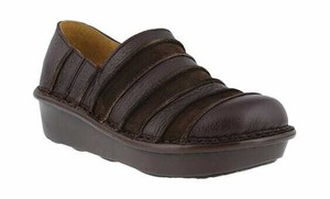 spring step carletta sneaker