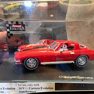 Carrera Evolution Corvette Sting Ray 427 '67 1/32 Slot Car MPN 25429 Age 17