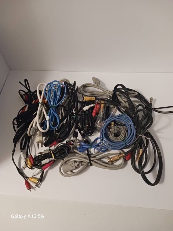 Large Lot Of Misc. Cords. Some New And Used.