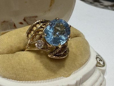 Antique Custom 14k Yelow Gold Sky Blue Topaz & Diamond Ring Size 6 - 5.73 Grams