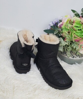 新品未使用 UGG W MINI BAILEY BOW SPARKLE $_12.JPG?set_id=880000500F