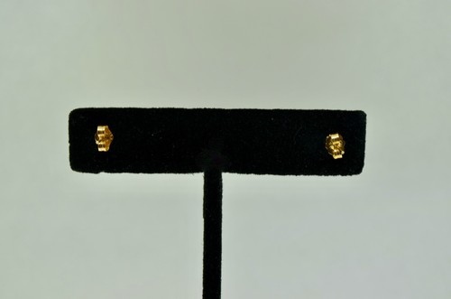 14K Yellow Gold "R" Letter Push Back Stud Earrings - Picture 3 of 4