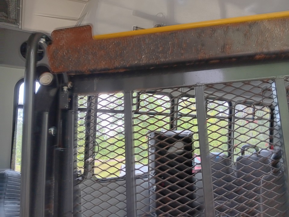 Braun Corp. Wheelchair Lift Model NCL919FIB2 From E350 Handicap Bus