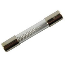 Set di 3 fusibili in ceramica 16 A, 8,5 x 31,5 mm | Leroy Merlin Set di 3 fusibili in ceramica 16 A, 8,5 x 31,5 mm | Leroy Merlin
