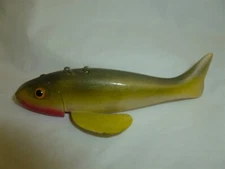 Small 4-1/2 Inch Wood (Irving Rubitschung?) Glass Eyed Ice Decoy Lot E-213