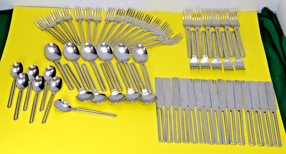 Cubiertos de acero inoxidable Tools Of The Trade DUKE 60 piezas. Japón (23) Indonesia (37) Foto 2 de 4