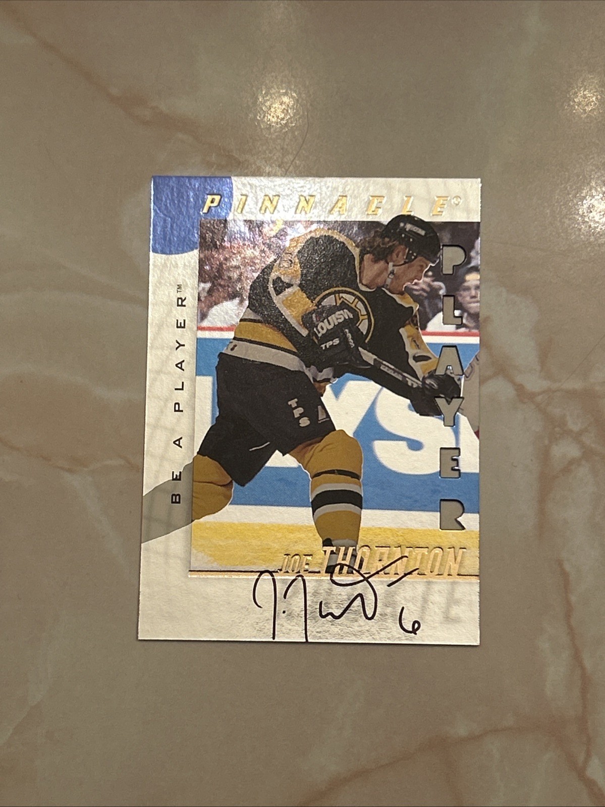 1997-98 Pinnacle Be A Player - Joe Thornton #232 Die-Cut Autographs (AU)