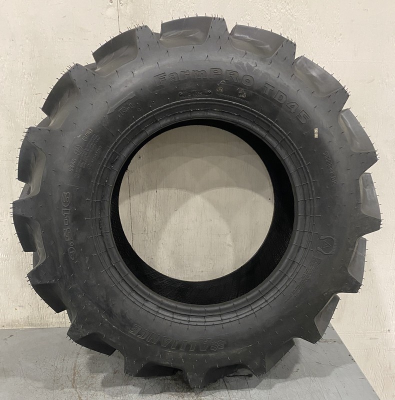 Alliance Farm Pro TD45 9.5-16 6Ply Tubeless Tractor Tire 84000110