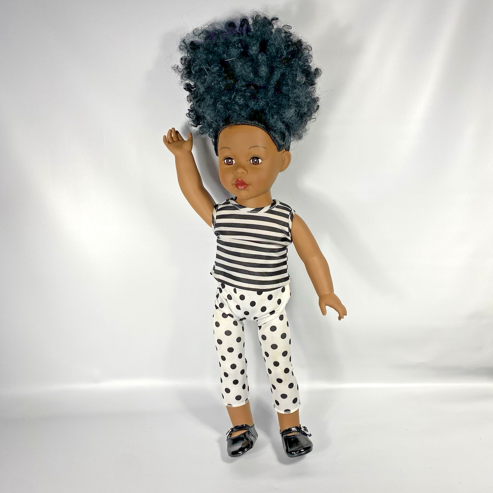 2013 Madame Alexander Doll 18&rdquo; African American with Black