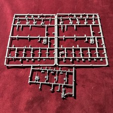 Warhammer 40K: Imperial Guard Astra Militarum- Bits On Sprue B5629