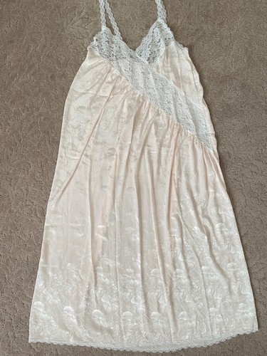 MISS DIOR sexy white&pinklish cream lace low Vneck spaghetti strap evening gownM - Picture 11 of 12