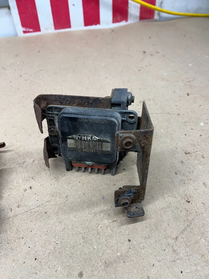 1978 1987 Cutlass Regal Monte Carlo Grand Prix el camino motor controlador de chispa Foto 4 de 4