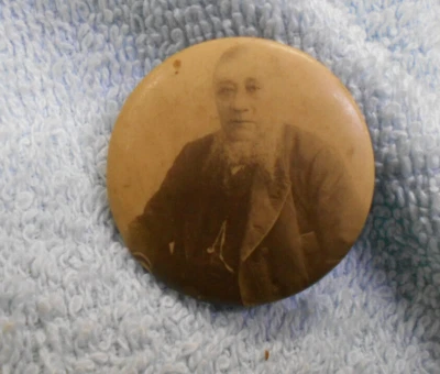 #D49.  PRESIDENT PAUL KRUGER  TIN BADGE - HISTORICAL SOUTH AFRICA - Photo 1/2