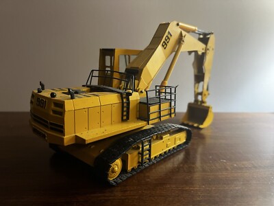 Liebherr 991 1:50 Scale