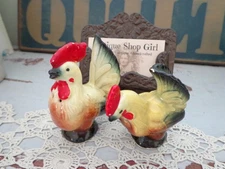 rooster salt & pepper ceramic shakers hand painted cork stoppers vintage Japan