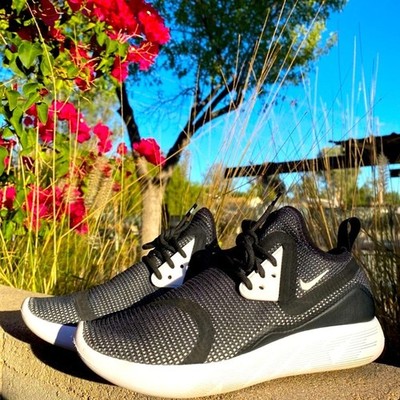NIKE LUNARCHARGE Running Shoes, Black & White, Size 6.5, EUC