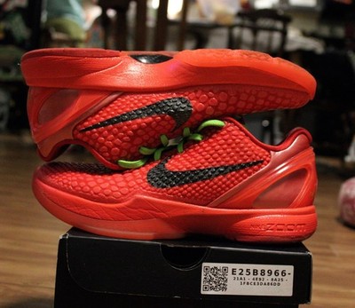 Kobe 6 Protro Reverse Grinch Size 6 - Worn Twice