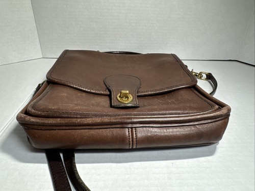 Borsa a tracolla Coach vintage in pelle marrone stazione senza borsa fob made in USA fine anni 80? - Foto 10 di 24