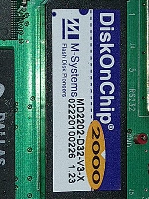 M-Systems MD2202-D32-X 32 MB Flash Disk ON Chip 2000