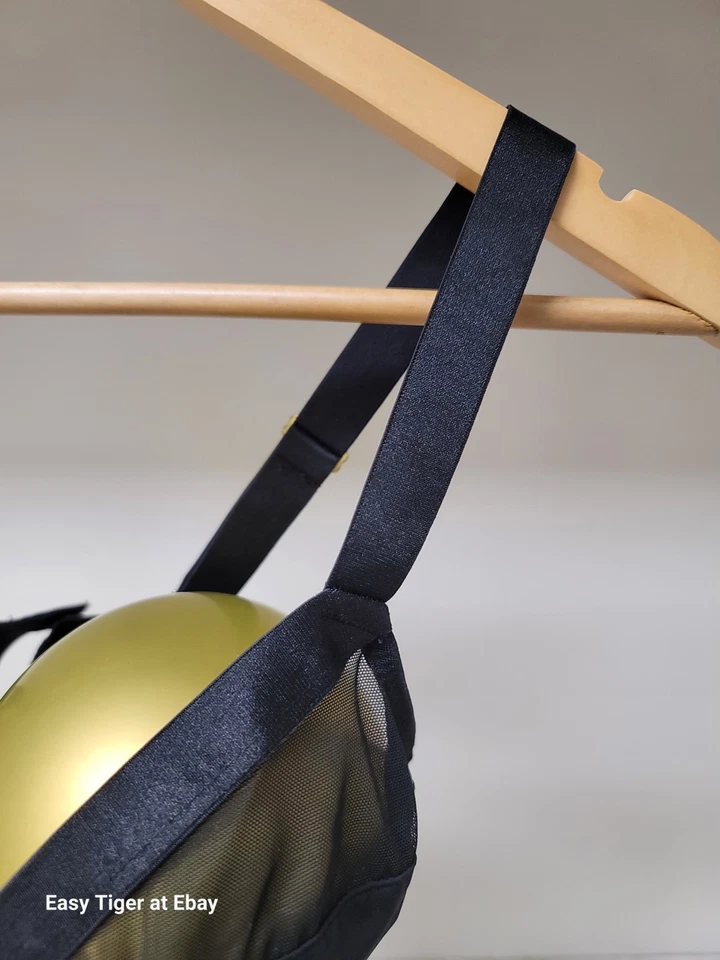 Gorgeous Black H&M Wirefree Bralette Bra Size S (TV) - Image 4 of 4