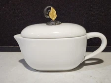 NEW GG Gracious Goods Gold Leaf Collection COVERED SAUCE GRAVY BOAT