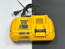 DEWALT Tools DCB118 20V MAX/60V MAX FLEXVOLT Fast Battery Charger, Working