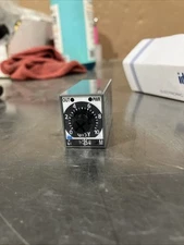 Idec GT5Y-2SN Electronic Timer 