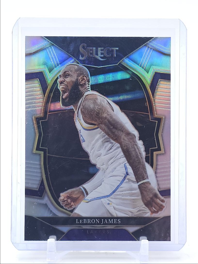 LEBRON JAMES 2022-23 SELECT CONCOURSE SILVER PRIZM LAKERS Q3387