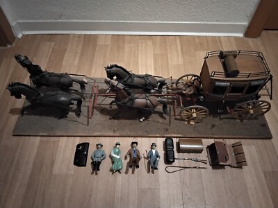 Elastolin/Kunststoff,-The Hateful Eight-,Western Kutsche in 1:16/18,+5 Figuren.