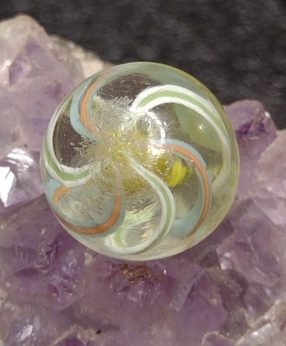 HTF NM EOD English Style ๐ช Yellow Solid Core Swirl Handmade GERMAN Marbles .69" - Foto 6 di 11