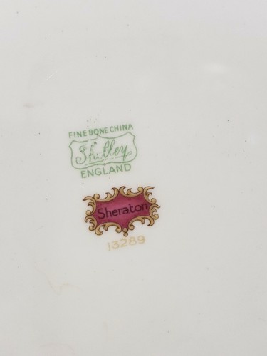 Shelley England SHERATON PINK 12.5" Platter - Picture 5 of 5