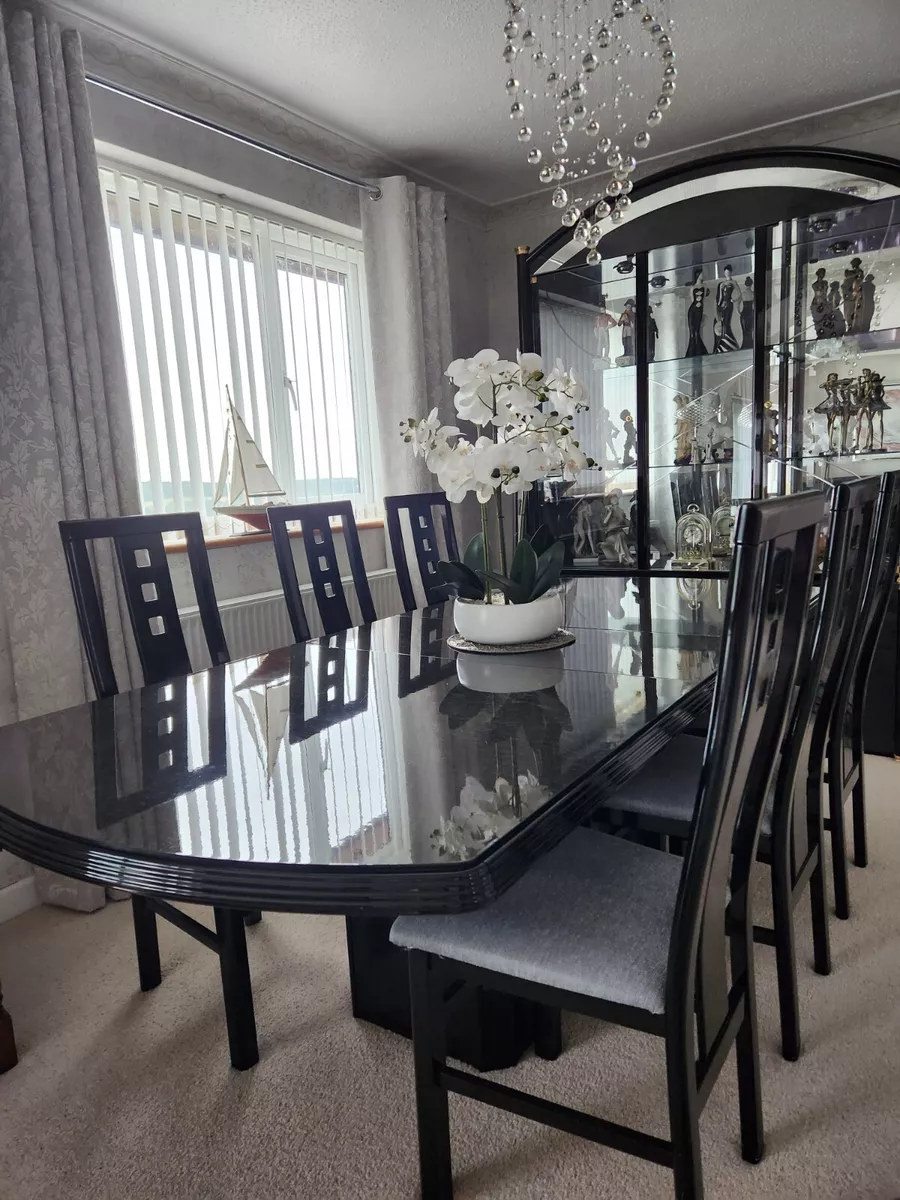 High gloss 2025 black dining table