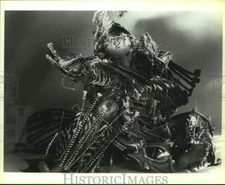 Press Photo Puppeteer Performer Sha Sha Higby - sax02645