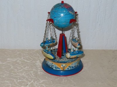 Giocattolo Di Latta Globo Con Aerei Come Giostra A Catena! Made In Western Ger