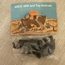 Arco Noahs Ark Toy Animals Plastic Figures SEALED bag 1970s Elephants Pachyderm