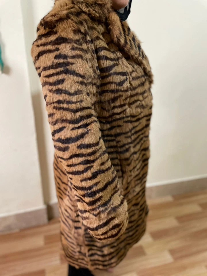 tiger print real rabbit fur coat very unique print size M - Image 2 of 4