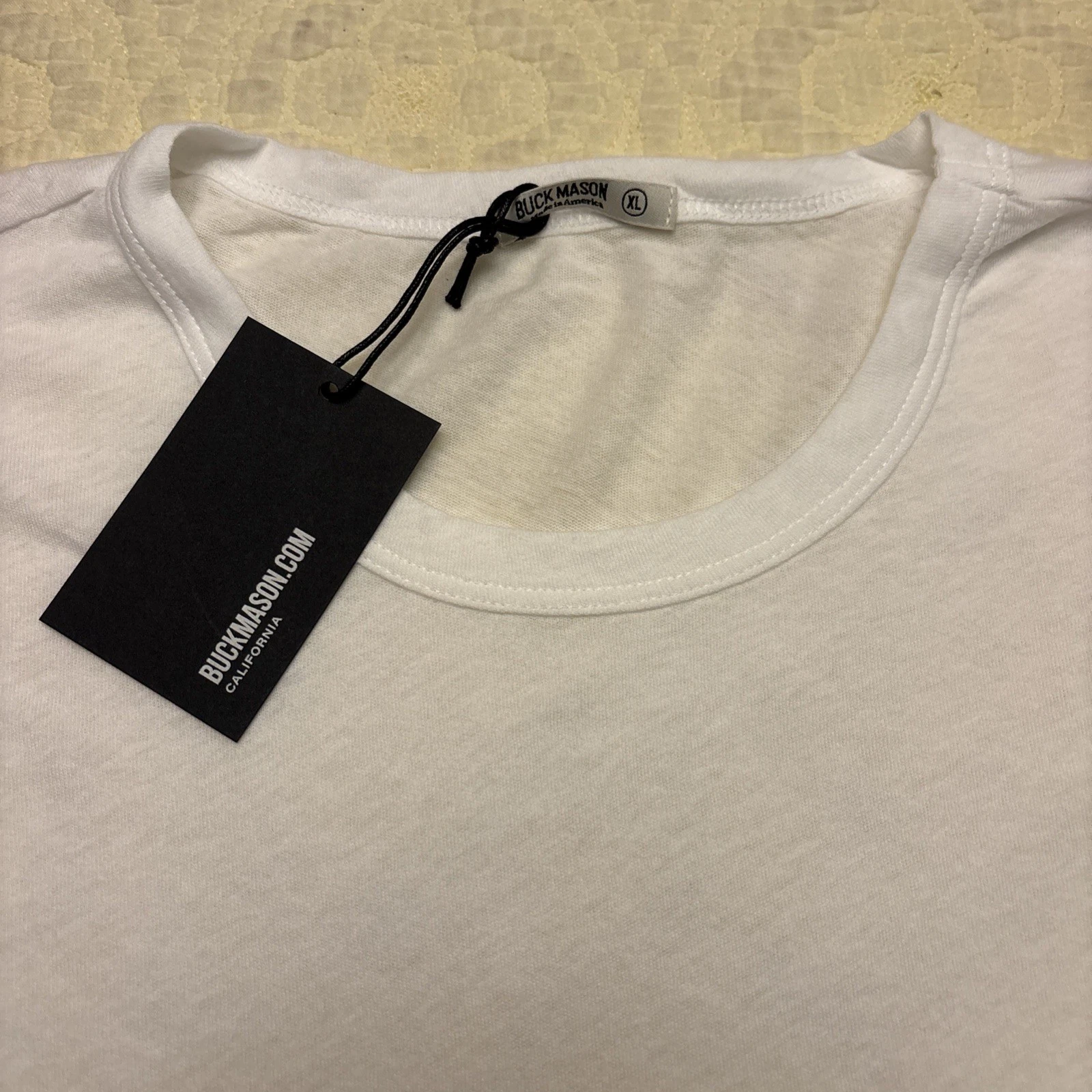 NWT Buck Mason Costa White 100% Cotton Curved Hem Tee T Shirt - Mens Size XL