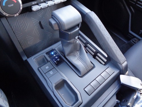 2025 Toyota Tacoma New 2025 Tacoma Upgrade 2WD 2.4L Turbo Ice Cap White - Picture 27 of 28