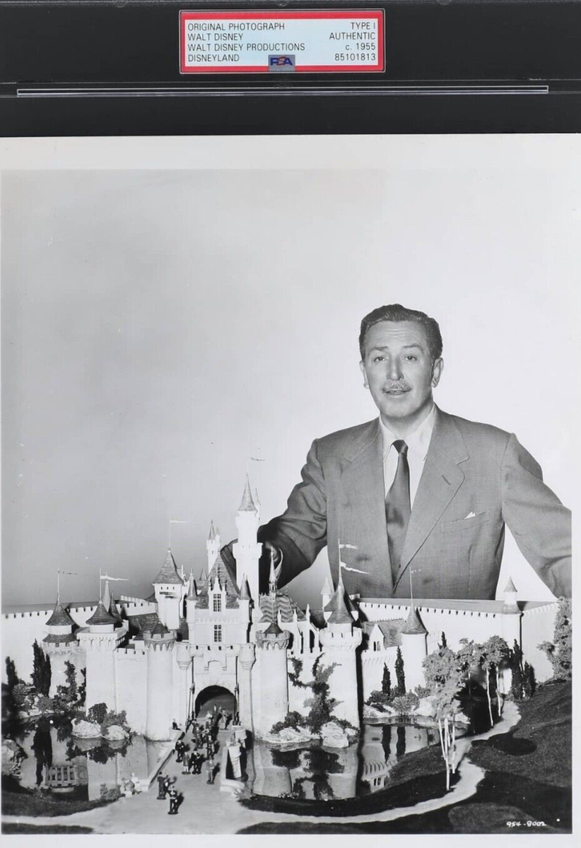 その他 Disney - Tradition Heritage Culture 1955 Walt Disney & Castle Tradition Heritage Culture 1955 Disney