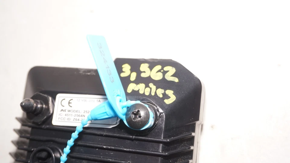 2024 KTM DUKE 390 Cluster Tach Speedometer Gauge 3,562 Miles TESTED 324133 OEM - Image 3 of 4