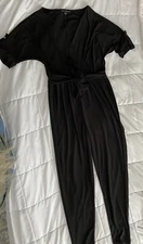 Haute Monde Black Shortsleeve Jumpsuit Sz M Stretchy Pants Belted 