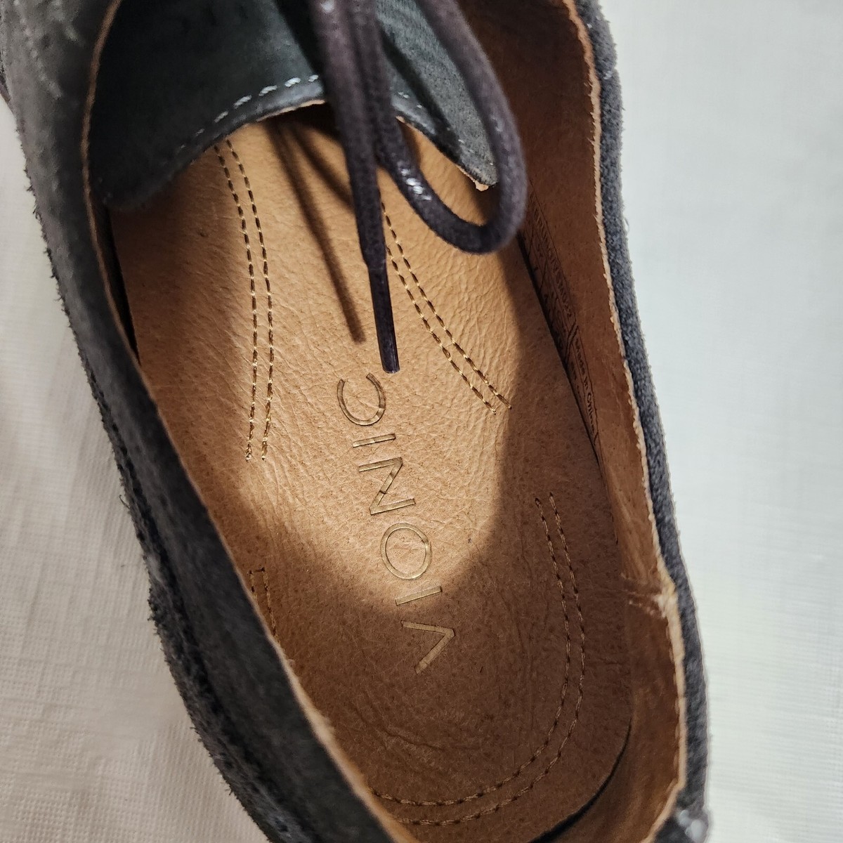 NWOB Vionic Bowery Bruno Suede Oxfords Men